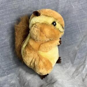 Vintage Dakin Plush Bean Bag Stuffed Animal Chipmunk 1982 DAKIN Made In Korea​